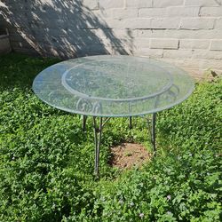 "Free" Glass table metal frame