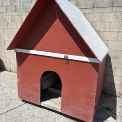 Big Dog House 