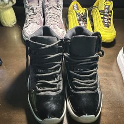 Jordan 11 Retro High-top Space Jams  Mint-Condition No Box 