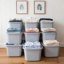 Huge Women's Clothing & Shoe Bundle (New & LIKE-NEW)