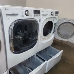 LG SET STEAM WASHER AND GAS DRYER JUMBO 