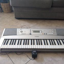 yamaha piano 