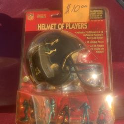 Jaguar, Miniature Helmet With Players