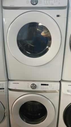 Samsung Stackable Washer & Dryer Set 4.5/7.5 cu ft White