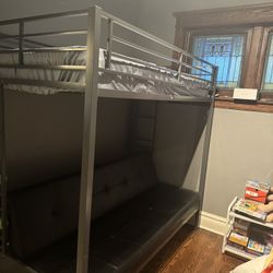 Bunk Bed & Futton Combo. Comes With Mattress 