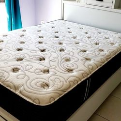 NEW QUEEN MATTRESS WITH BOX SPRING ♨️ Bed frame is not available