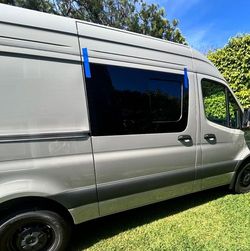 VWD SR101-SE Sliding Van Window - Passenger Side