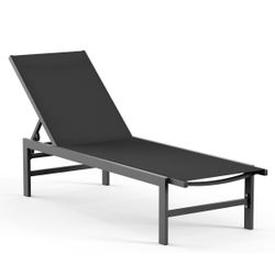 Outdoor Lounge Chairs for Pool