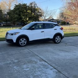 Nissan Kicks 2018 FWD