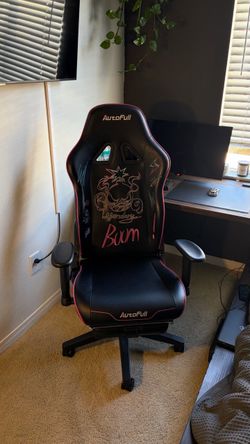 AutoFull Gaming Chair – Black & pink