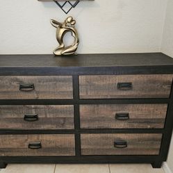 Dresser 6 doors solid wood