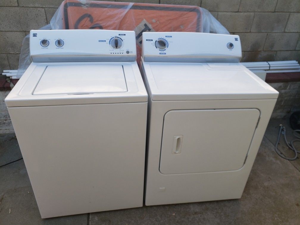 Kenmore Washer & Gas Dryer