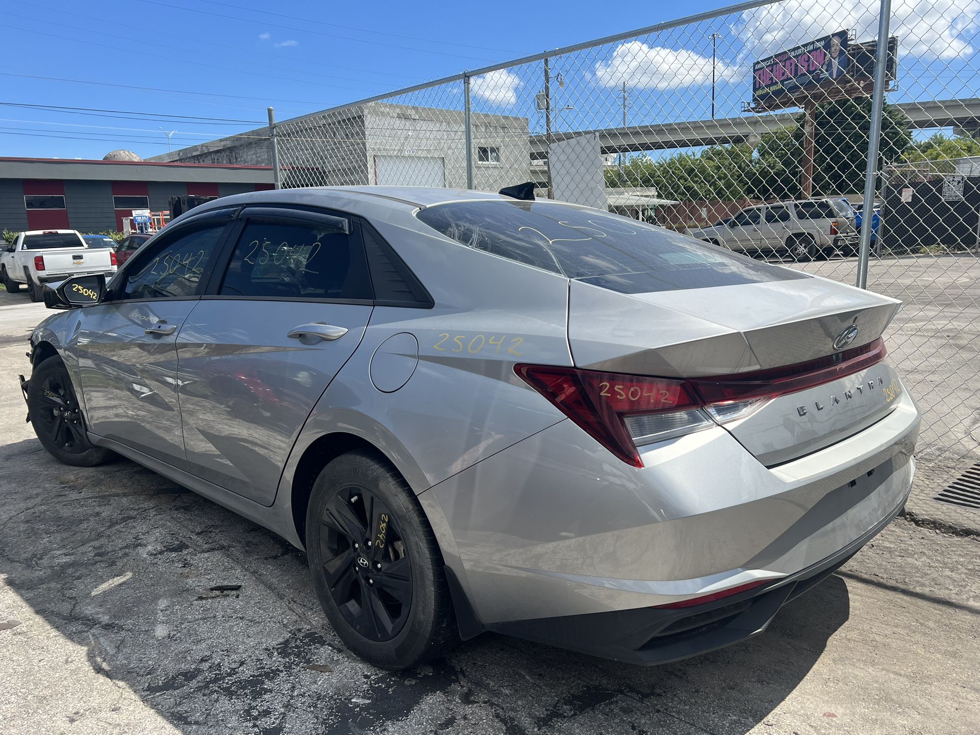 PARTS OUT PARTES 2021 2025 HYUNDAI ELANTRA ENGINE MOTORS TRANSMISSION DOOR QUARTER  PANEL WHEELS SUSPENSION SEATS TRUNK LID