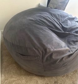 Oversized bean bag