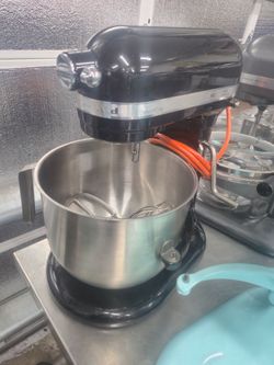 Kitchenaid commercial 8qt stand mixer