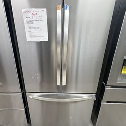 LG Counter Depth Max Refrige With Internal Water And Ice Maker