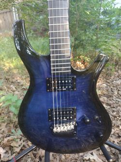 Parker PDF80  Radial Series Electric Guitar + Gig bag