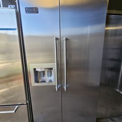 42" VIKING BUILT IN STAINLESS STEEL REFRIGERATOR 