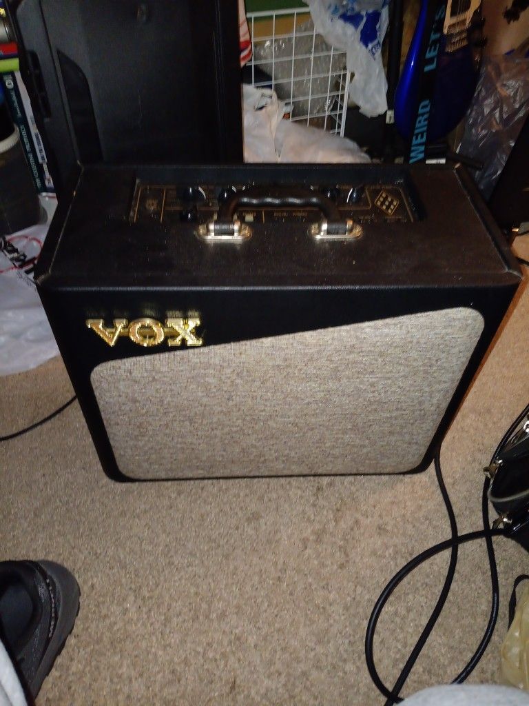 Vox AV15 Tube Modular Guitar Amp