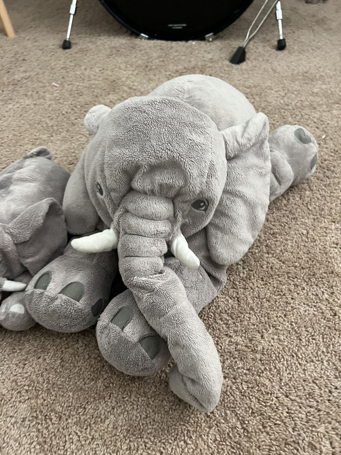Set Elephant Mom And Baby. Large And Small Elephant . Elefante De Peluche From IKEA