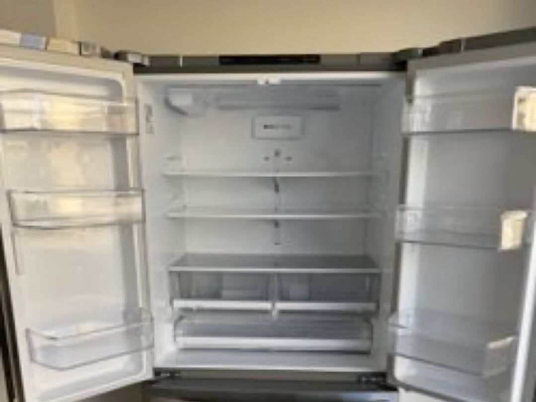 LG Refrigerator