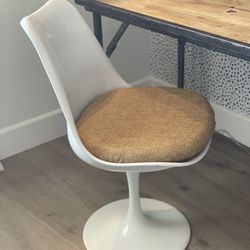 Modern Style Tulip Swivel Chair/covered Cushion