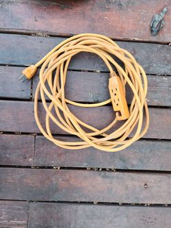 Extension cord 25ft 16/3