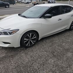 2017 Nissan Maxima $4500 obo 