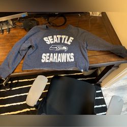 Cropped Seattle Seahawks Sweatshirt 