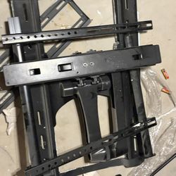 TV Mount 