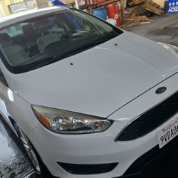 2016 Ford Focus ,122123 Mill