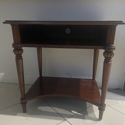 Corner Lamp Table 
