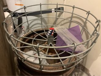 Disc golf basket