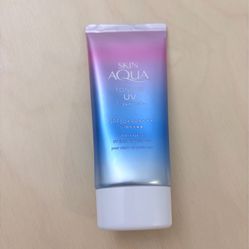 Skin Aqua Tone Up UV Essence SPF50+, PA+++, used once