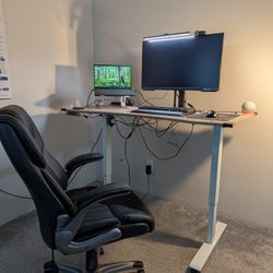 ⚡High Back Executive Office Chair - Grab It for Just $130 (OBO)!⚡