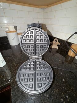 Oster Belgian Waffle Maker