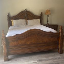 Beautiful King Size Drexel  Bedroom Set 