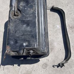 C10 fuel tank