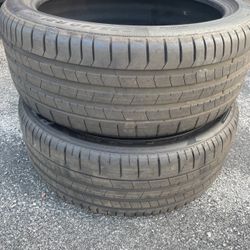 (2) 285/35 R21 and (2) 255/40 R21 Pirelli P Zero Tires