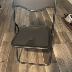 Folding Plastic Chairs
