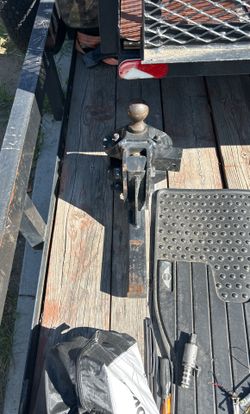 Tow hitch