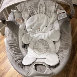 Baby Swing - Bouncer - Infant Seat