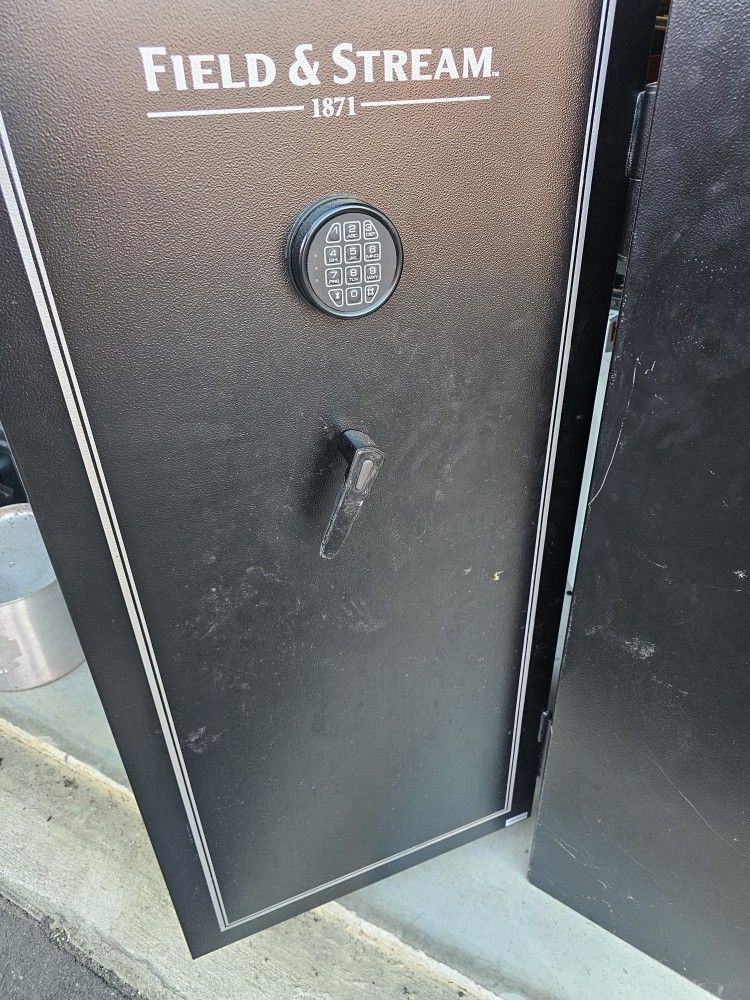 Field & Stream Gun Safe