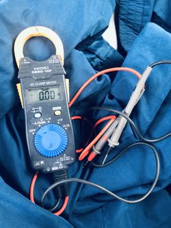 Hioki 3280-10F Clamp Tester
