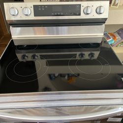 2023 Samsung Electric Stove Range