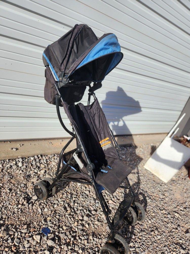 "Summer Stroller"