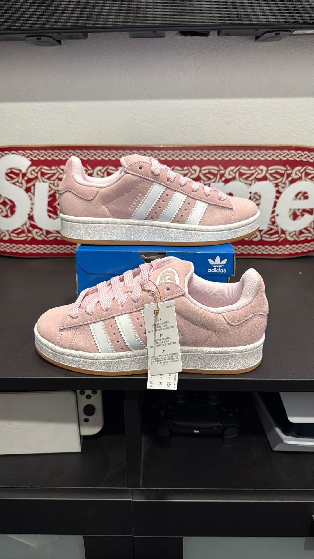 Adidas Campus Size 5.5Y 7W