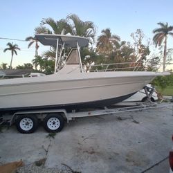 SeaRay Ctr. Console 24' 1988