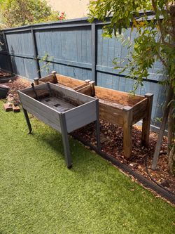 3 Self watering box planters