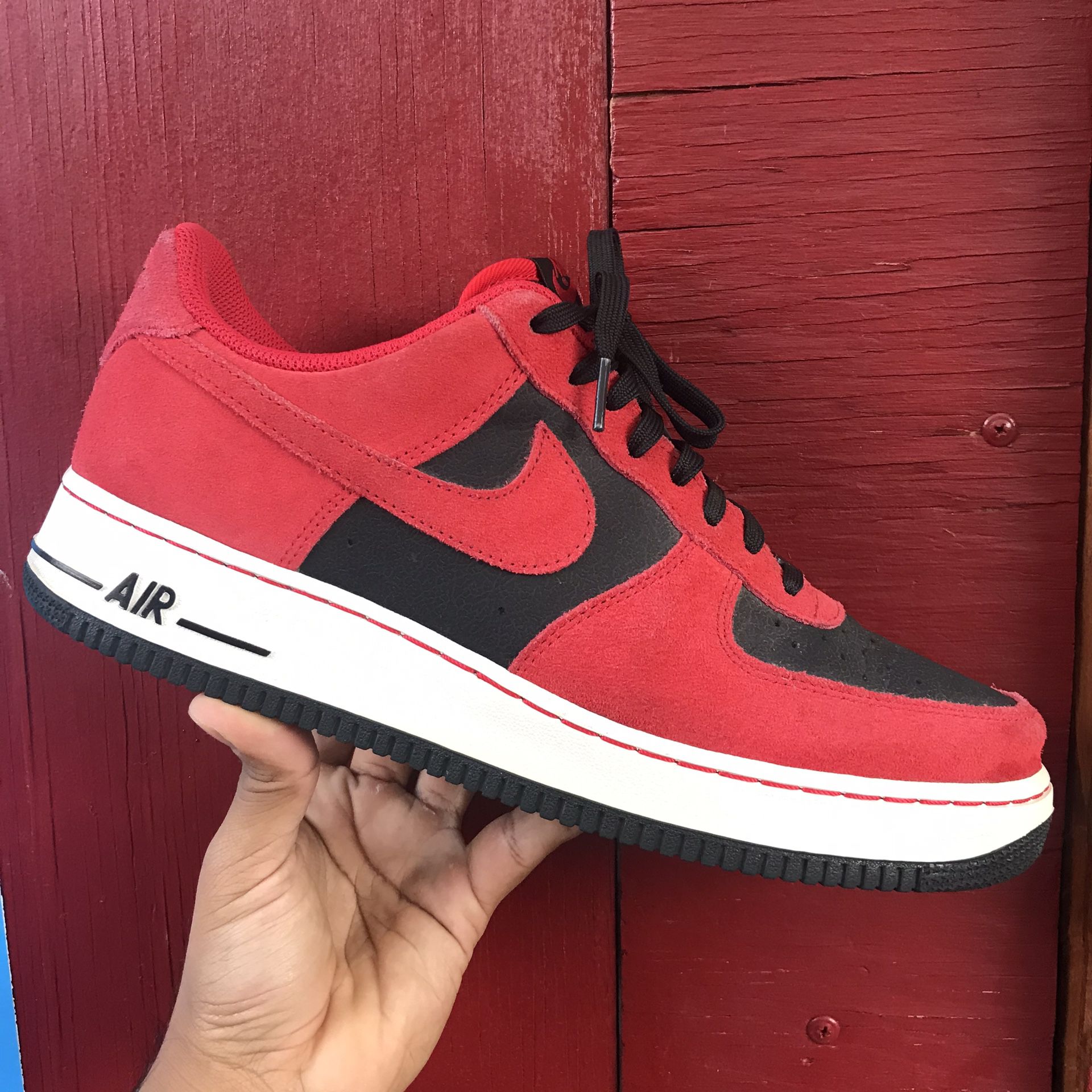Nike AirForce1 Red & black